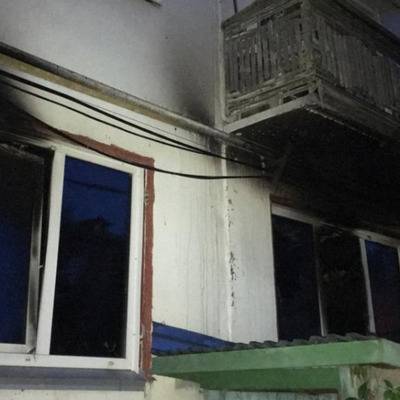 Несущие конструкции горевшего в Бийске дома не пострадали