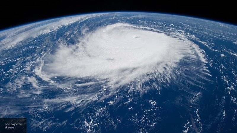Ураган "Дориан" достиг 5 категории в США