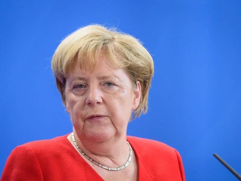 Меркель намекнула на планы после ухода из политики