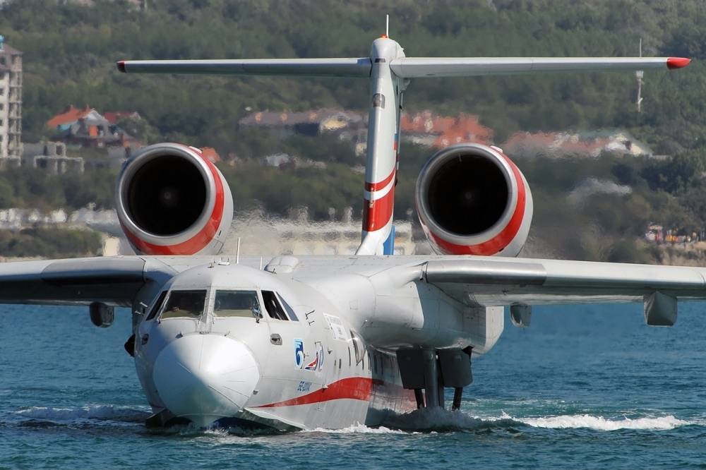 Sohu оценил потенциал уникального российского самолета-амфибии Бе-200