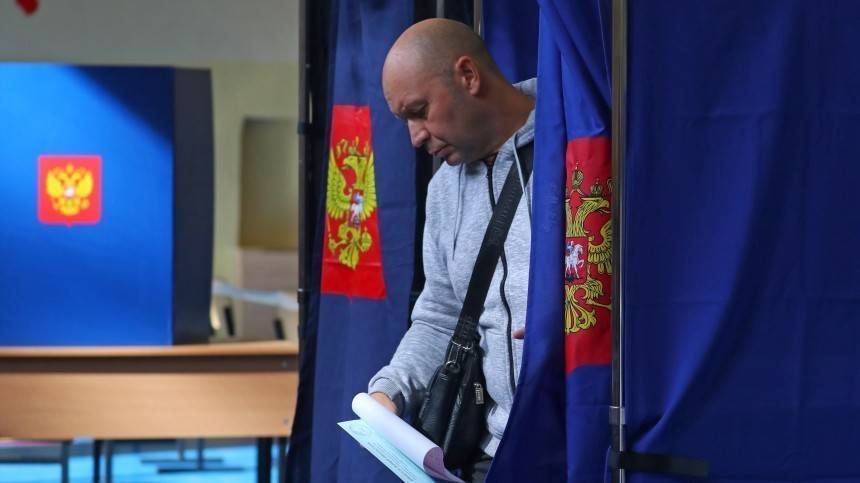 Беглов после обработки 99% бюллетеней набирает более 64% голосов в Петербурге
