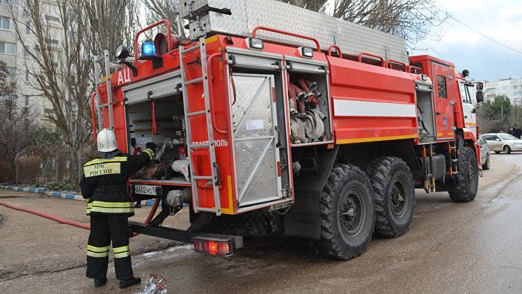 Из горящего дома в Севастополе эвакуировали 27 человек