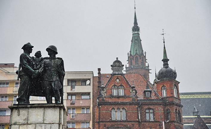 Sohu: почему Россия и Польша никак не могут поладить