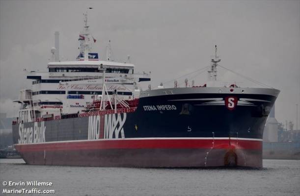 Иран рассчитывает скоро отпустить британский танкер