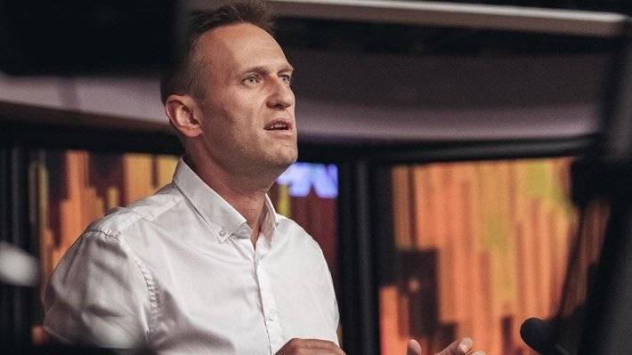Навальный подло «слил» успешную избирательную кампанию Юнемана, поддержав КПРФ