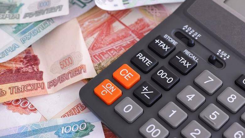 Работники банков в среднем зарабатывают от 36 до 150 тысяч рублей