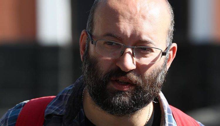 Журналиста Азара отпустили из полиции без составления протокола