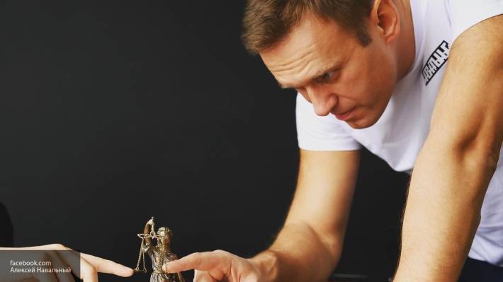 Навальный с помощью «умного голосования» хочет прицепиться к зарегистрированным кандидатам