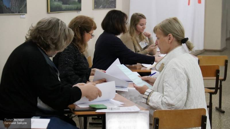 "Оппозиция" не смогла сорвать выборы грязными вбросами о выборах в Санкт-Петербурге
