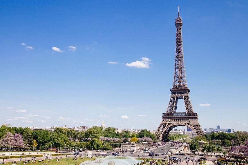 Рекордная летняя жара во Франции привела к почти 1500 смертям