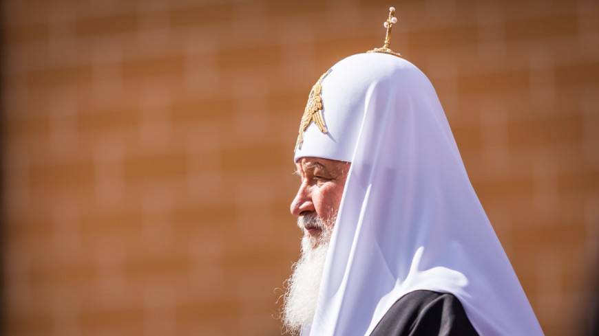 Патриарх Кирилл отдал голос на выборах в Мосгордуму перед богослужением