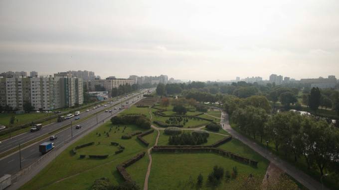 В Калининском районе благоустроили 6 га Муринского парка