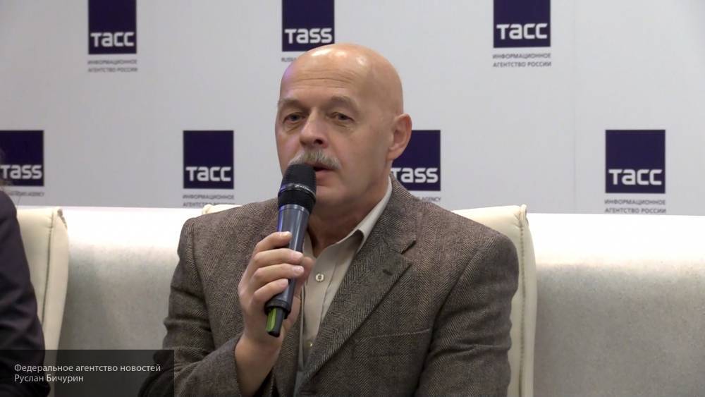Ходачек высоко оценил организацию выборов в Петербурге