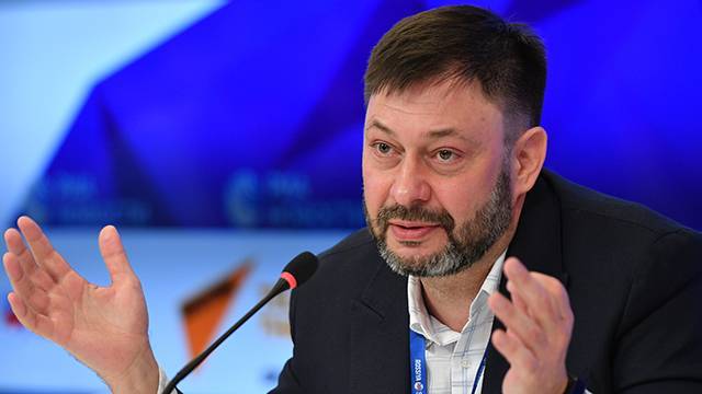 Вышинский: Власти Украины предлагали публично "покаяться"