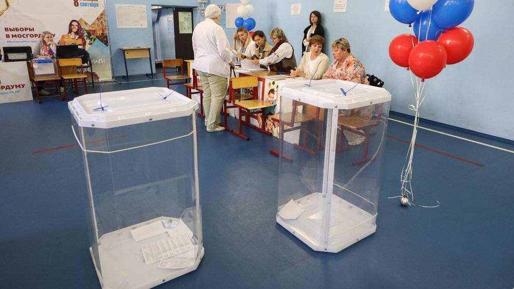 «Голос» придумывает нарушения на выборах в Москве, заявил Данилин
