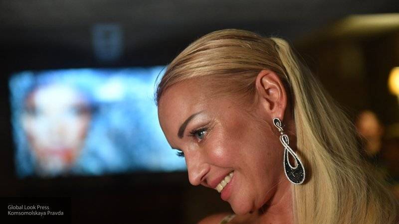 Волочкова рассказала поклонникам, кто оплачивает ее роскошную жизнь