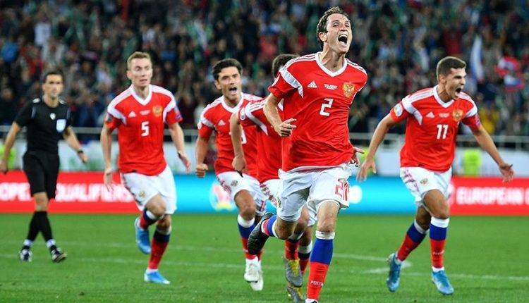 Футболисты сборной России победили Казахстан в отборе Евро-2020