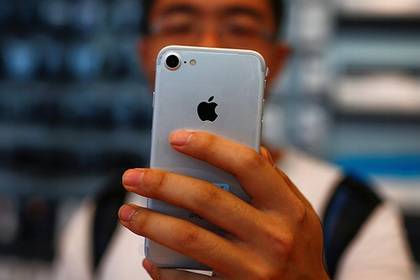 Apple обвинили в эксплуатации китайцев