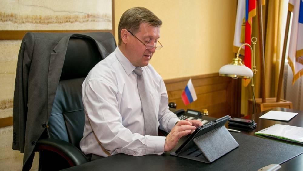 Анатолий Локоть побеждает на выборах мэра Новосибирска с 50,25% голосов