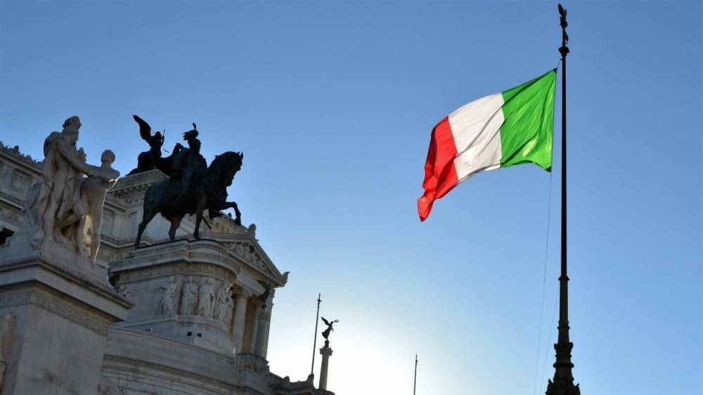 Итальянский политик призвал избавиться от «подозрений в сближении» с Россией