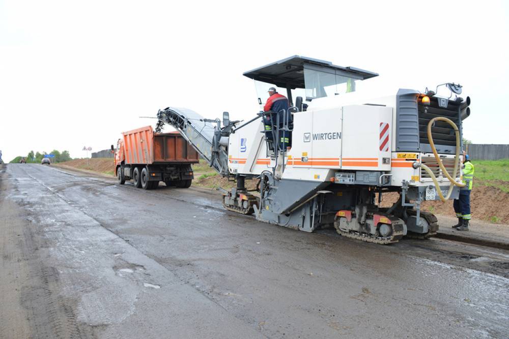 Сразу в трех районах Ленобласти стартовал ремонт региональных трасс