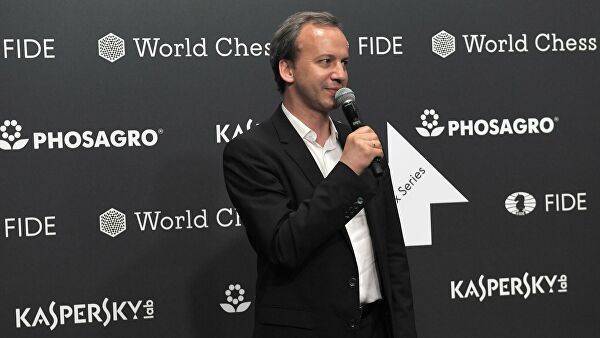 FIDE одобрила заявку Екатеринбурга на проведение турнира претендентов-2020