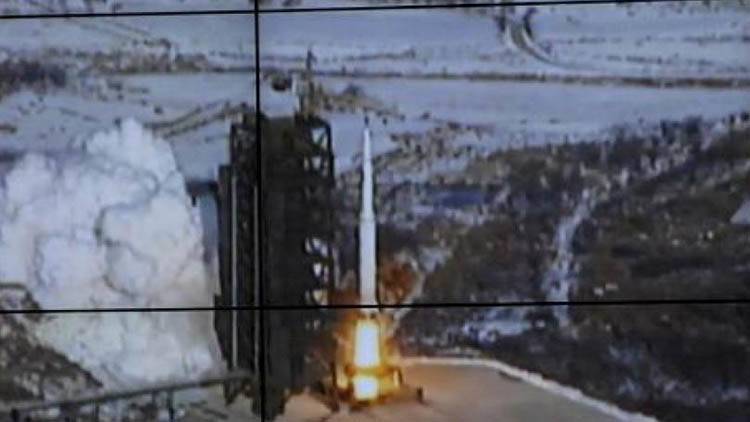 Северная Корея произвела очередные запуски ракет в сторону Японского моря