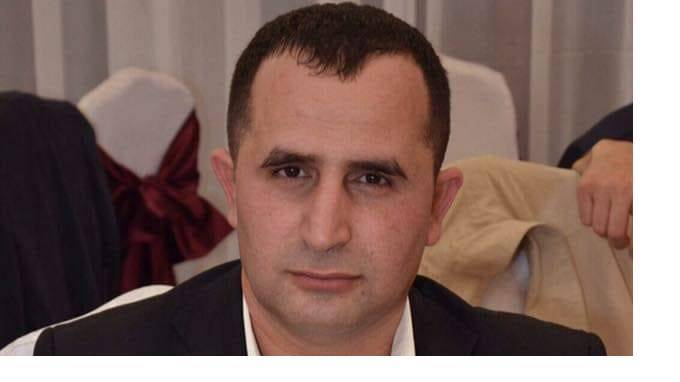 Петербургский суд оставил в России азербайджанского блогера