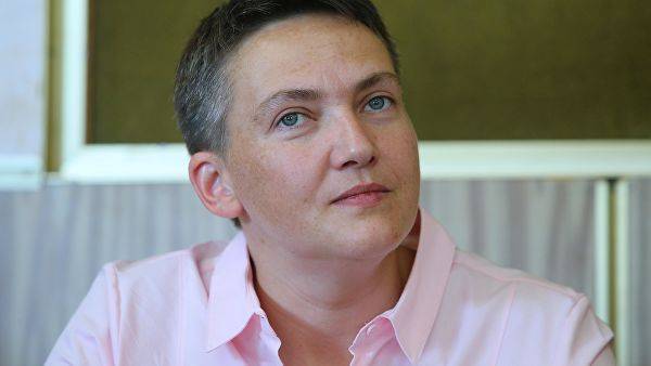 Савченко стала на учет в центре занятости, но ее все равно тянет в Раду