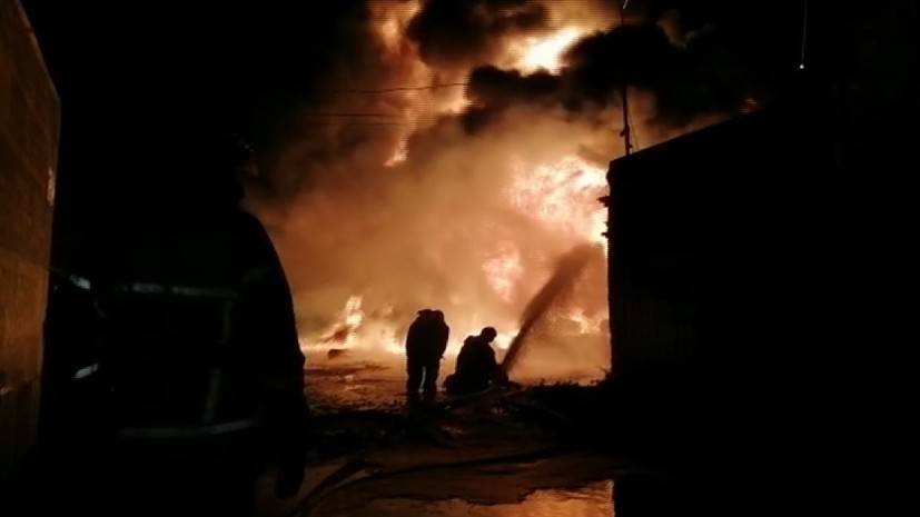 Под Нижним Новгородом на промышленном складе произошёл крупный пожар