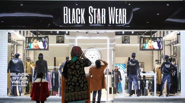 Магазин Тимати Black Star Wear требуют закрыть в Риге из-за русского языка
