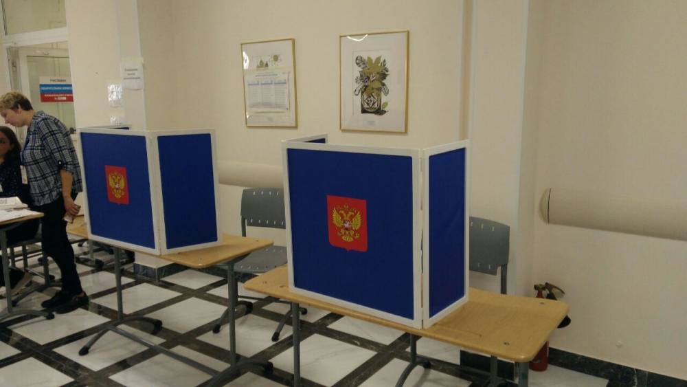 Беглов лидирует на выборах главы Петербурга с 64,47% после проверки 98,93% протоколов