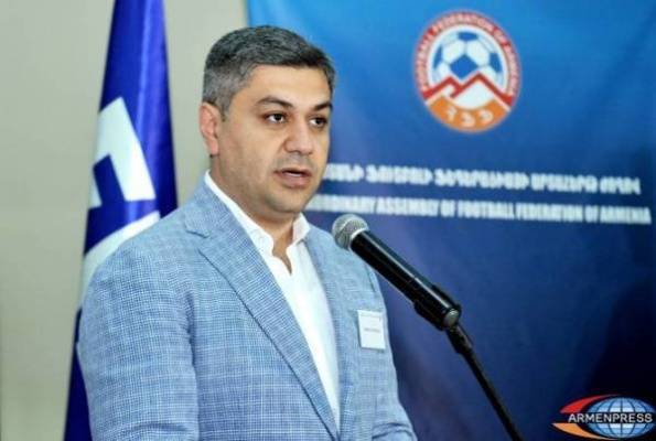 Директор СНБ Армении готовит «революцию» в армянском футболе — посол