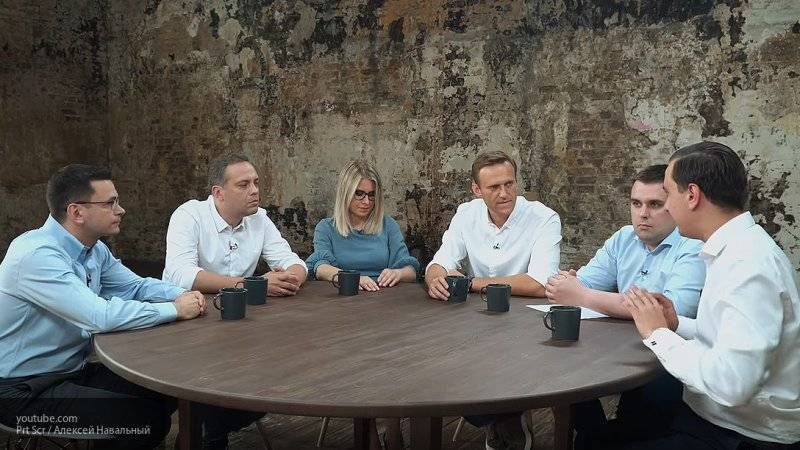 Волков признал, что соврал о "не имеющем отношения" к Навальному списке "Умного голосования"