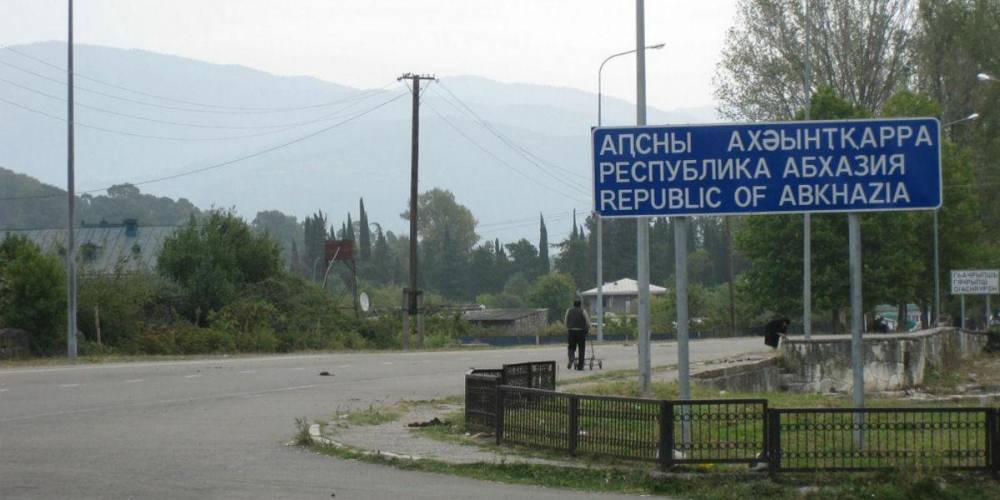 Экс-генсек НАТО призвал Грузию вступать в альянс без Южной Осетии и Абхазии