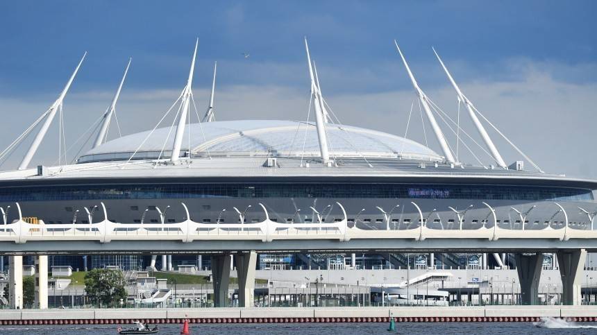 В томительном ожидании: В Петербург приехала комиссия УЕФА