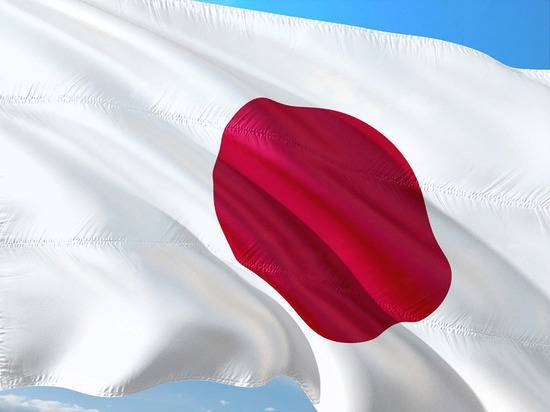 Премьер Японии принял отставку правительства в полном составе