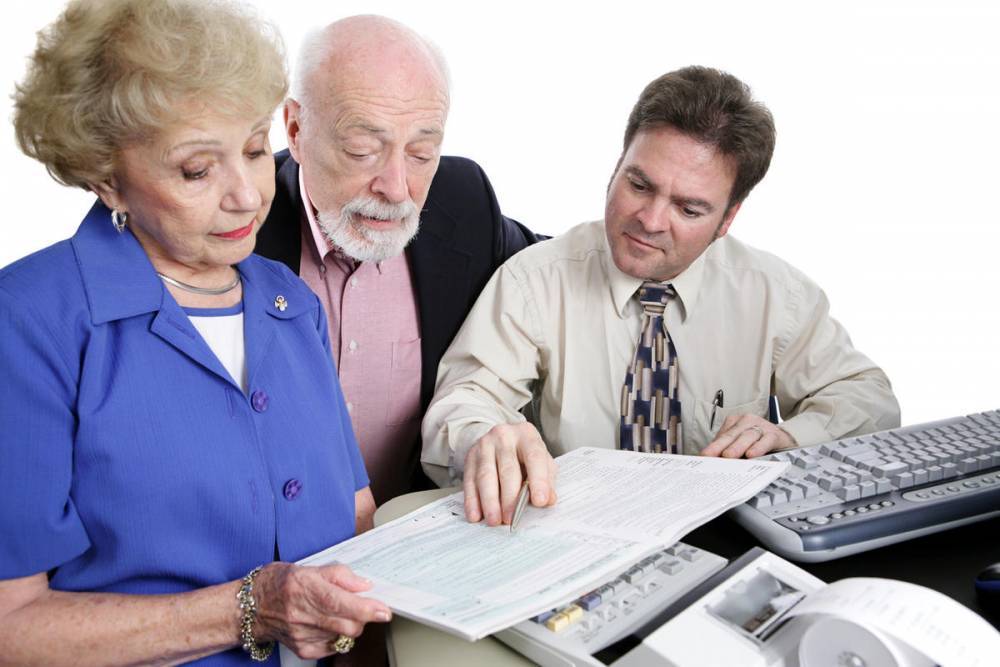 Как досрочно выйти на пенсию предпенсионерам, которых не берут на работу: советы от ПФР