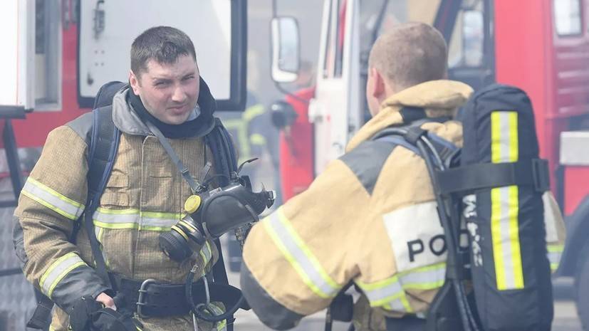 Два человека пострадали при пожаре в промзоне в Нижегородской области