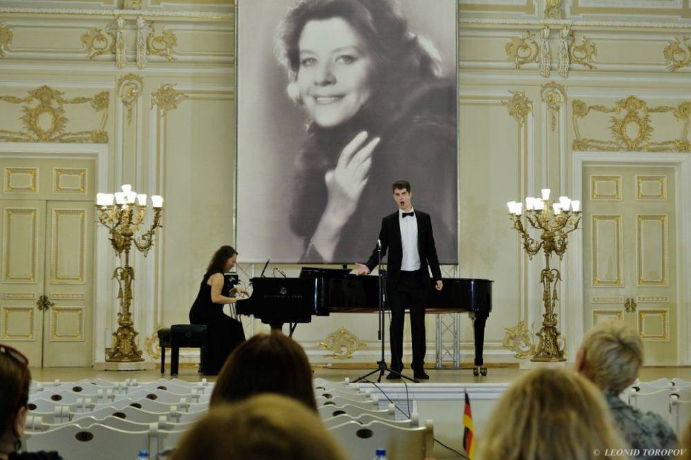 В Петербурге продолжается Международный конкурс молодых оперных певцов Елены Образцовой