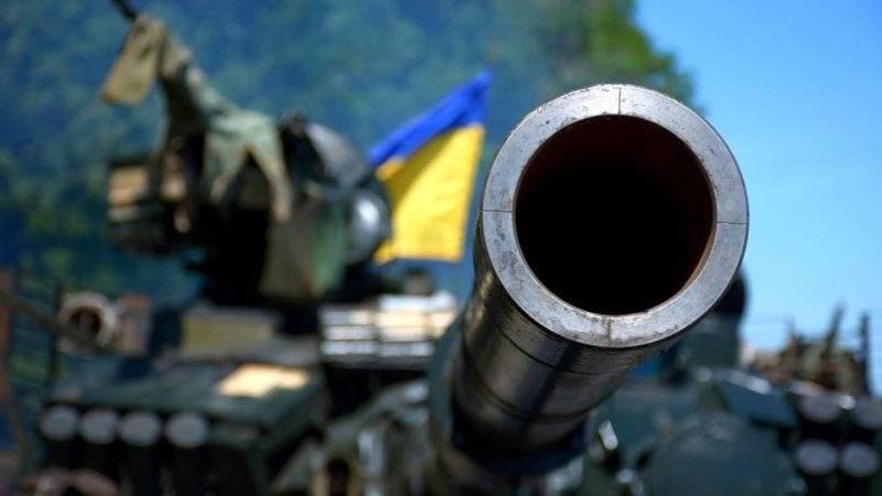 Взрывы прогремели на арсенале Минобороны Украины