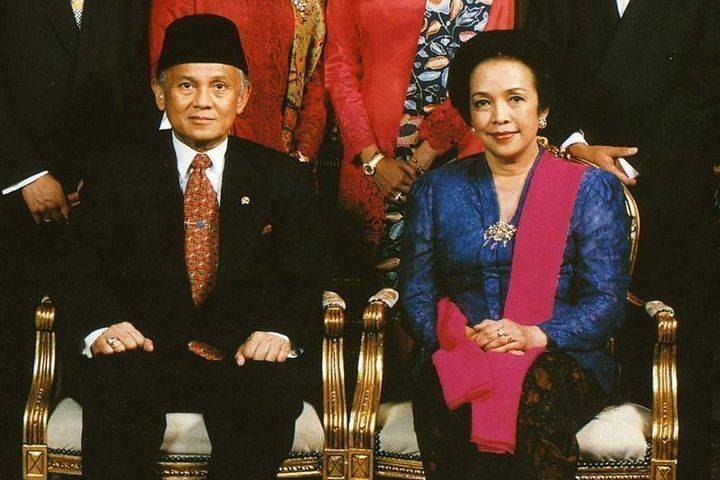 Скончался экс-президент Индонезии Хабиби