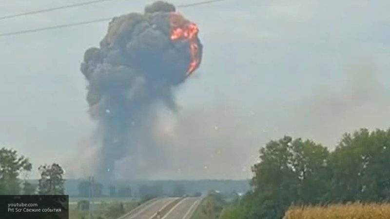 Шесть взрывов прогремели на складах в Винницкой области на Украине