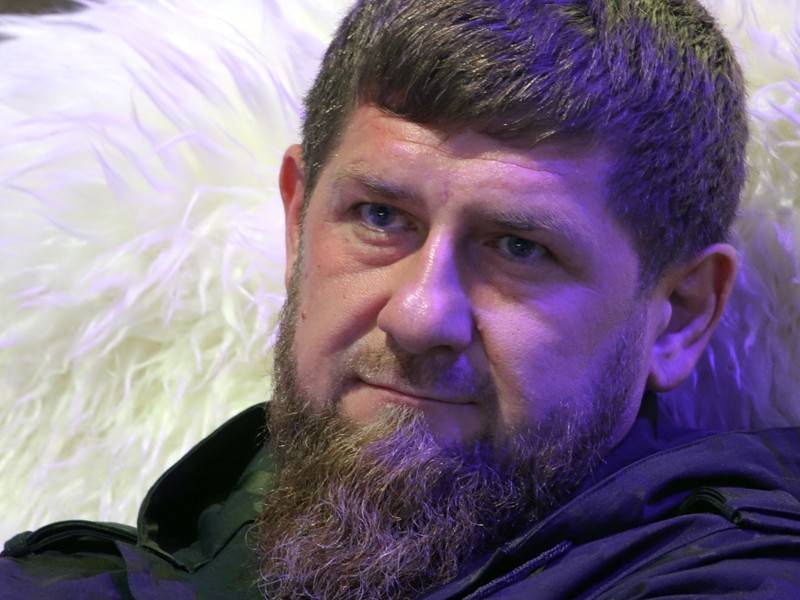 Кадыров прибыл в Абу-Даби на бой Нурмагомедова