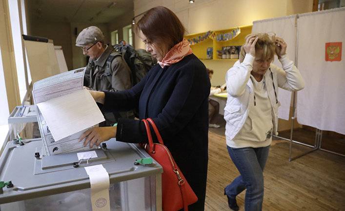 Россия: выборы в Петербурге несколько изменили расклад политических сил (Eurasianet, США)
