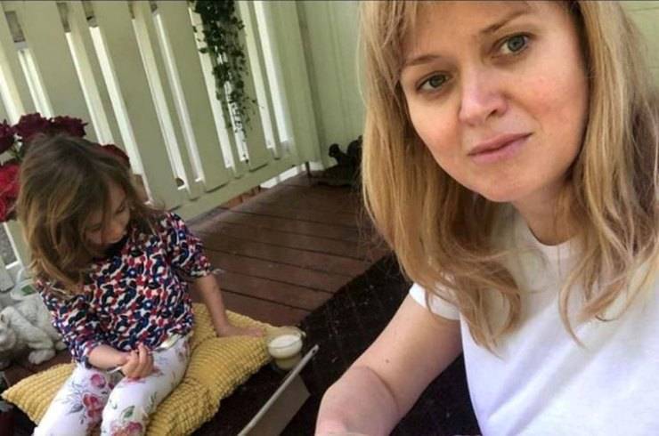 «Моя дикая кошка»: Анна Михалкова показала дочь в ее день рождения