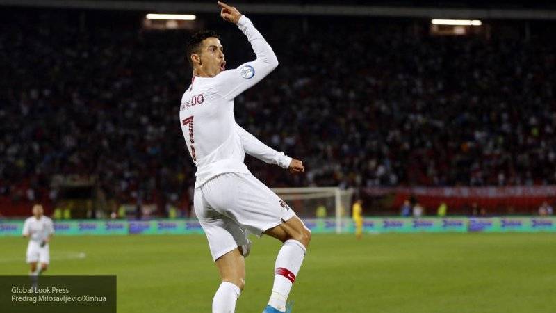 Роналду забил четыре гола сборной Литвы в матче отбора чемпионата Европы