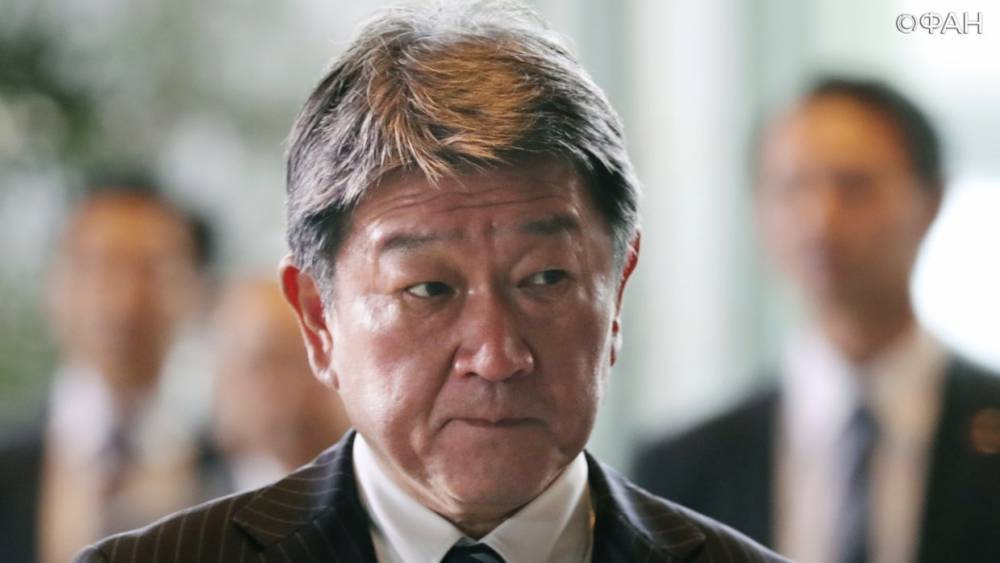 Глава МИД Японии заявил о намерении провести переговоры с Лавровым по мирному договору