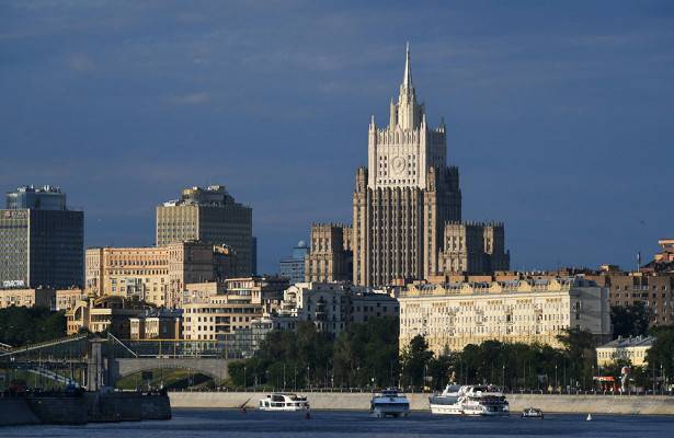 Москва ответит на санкции против сотрудников СК