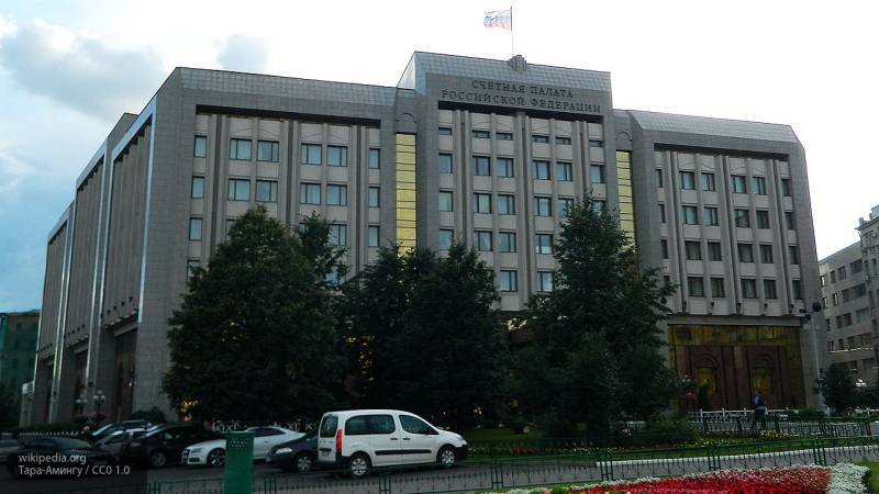 Счетная палата РФ нашла нарушения на 426 млрд рублей за прошлый год